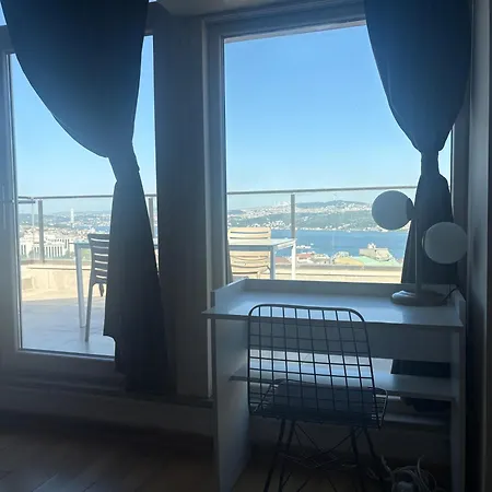 Appartamento Lovely Penthouse, Sea View&terrace In Taksim Provincia di Istanbul