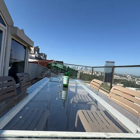 Lovely Penthouse, Sea View&terrace In Taksim *